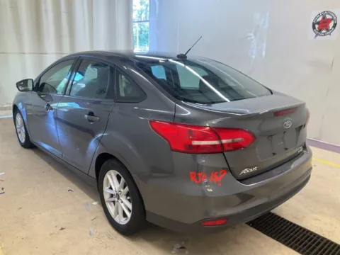 Photos of 2016 Ford Focus SE for sale in Knoxville, TN at Cars 4 U LLC