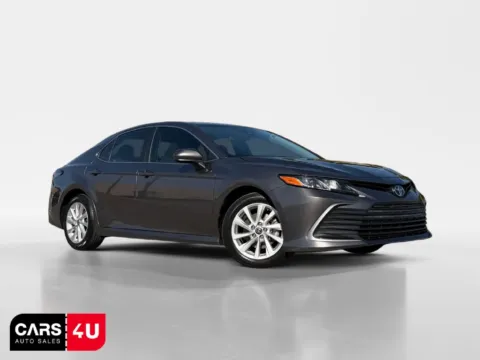 Gray 2021 Toyota Camry LE for sale in Knoxville, TN
