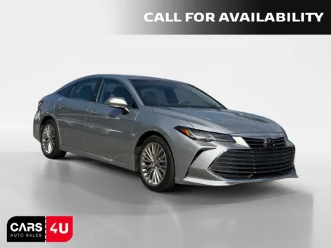 Silver 2019 Toyota Avalon Limited for sale in Knoxville, TN
