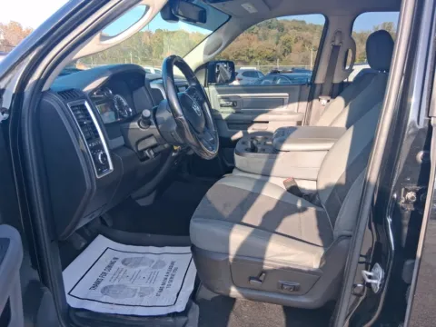 More photos of 2019 Ram 1500 Classic Big Horn at Cars 4 U LLC, TN