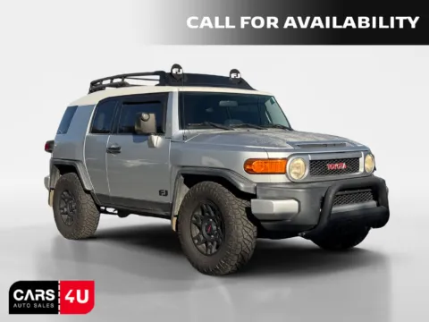 Silver 2008 Toyota FJ Cruiser for sale in Knoxville, TN