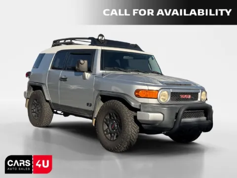 Silver 2008 Toyota FJ Cruiser for sale in Knoxville, TN