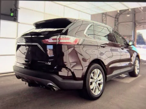 More photos of 2019 Ford Edge Titanium at Cars 4 U LLC, TN