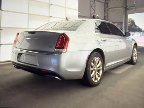 More photos of 2015 Chrysler 300 Limited at Cars 4 U LLC, TN