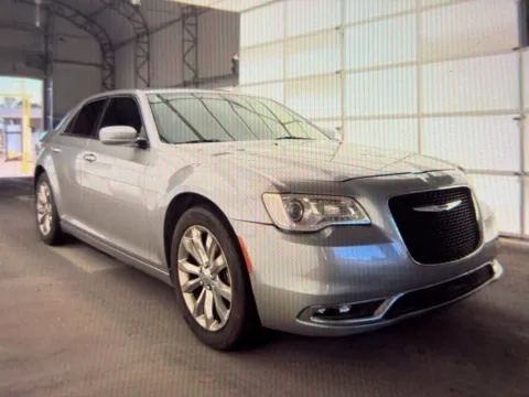 More photos of 2015 Chrysler 300 Limited at Cars 4 U LLC, TN