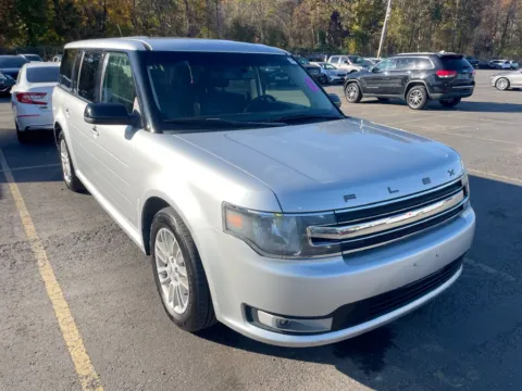 Photos of 2014 Ford Flex SEL for sale in Knoxville, TN at Cars 4 U LLC