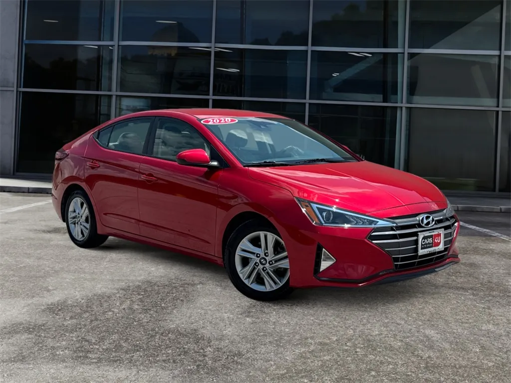 Red 2020 Hyundai Elantra SEL for sale in Knoxville, TN