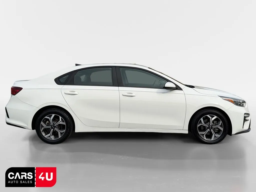 2020 Kia FORTE LXS - Photo 8