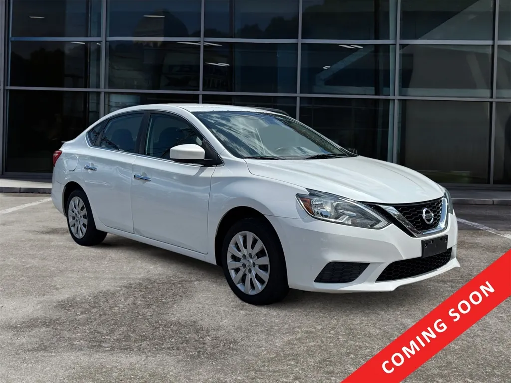 White 2017 Nissan Sentra SV for sale in Knoxville, TN