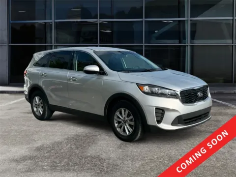 Silver 2020 Kia Sorento LX for sale in Knoxville, TN