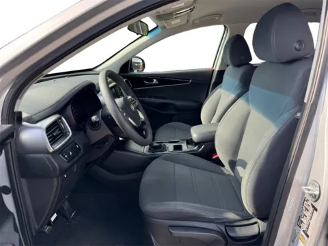 More photos of 2020 Kia Sorento LX at Cars 4 U LLC, TN