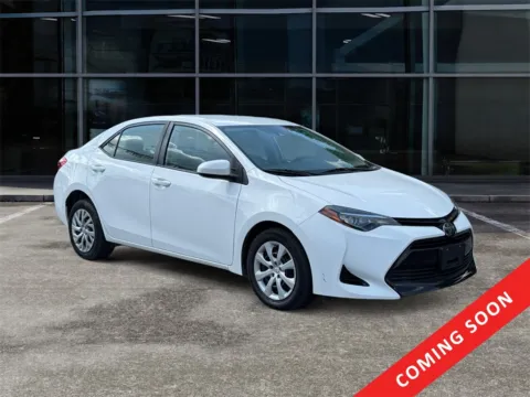 White 2017 Toyota Corolla LE for sale in Knoxville, TN
