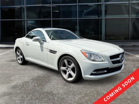 Black 2013 Mercedes-Benz SLK 250 for sale in Knoxville, TN