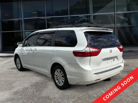 Another view of 2017 Toyota Sienna XLE Premium for sale in Knoxville, TN at Cars 4 U LLC