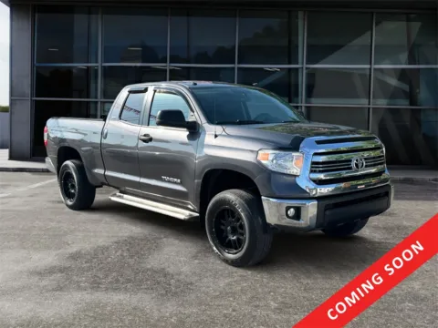 Gray 2017 Toyota Tundra SR5 for sale in Knoxville, TN