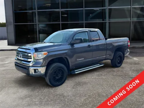 Photos of 2017 Toyota Tundra SR5 for sale in Knoxville, TN at Cars 4 U LLC