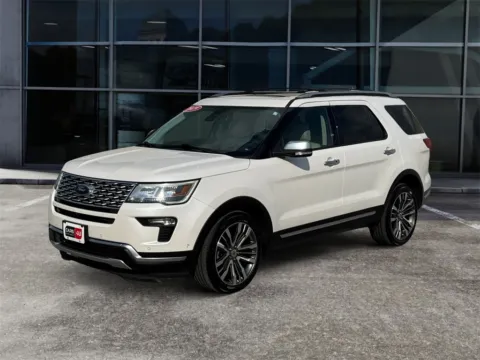 Another view of 2019 Ford Explorer Platinum for sale in Knoxville, TN at Cars 4 U LLC
