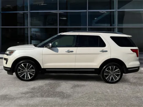 More photos of 2019 Ford Explorer Platinum at Cars 4 U LLC, TN