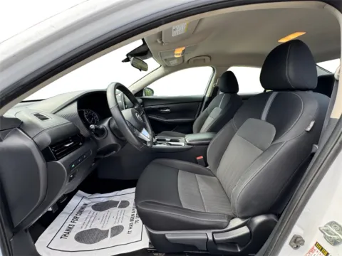 More photos of 2021 Nissan Sentra SV at Cars 4 U LLC, TN