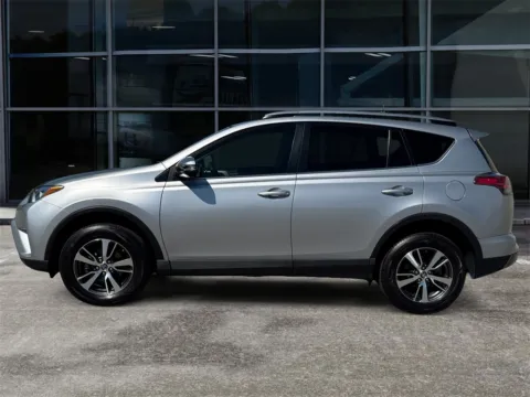 More photos of 2018 Toyota RAV4 XLE at Cars 4 U LLC, TN