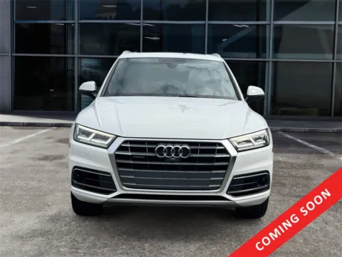Photos of 2018 Audi Q5 2.0T for sale in Knoxville, TN at Cars 4 U LLC