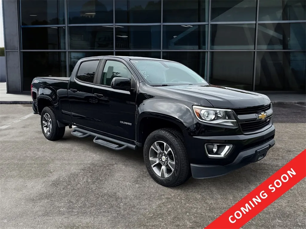 Black 2017 Chevrolet Colorado Z71 for sale in Knoxville, TN