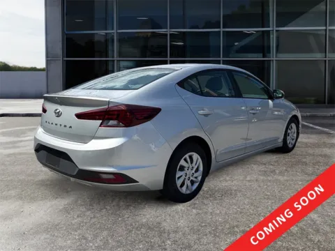 More photos of 2019 Hyundai Elantra SE at Cars 4 U LLC, TN
