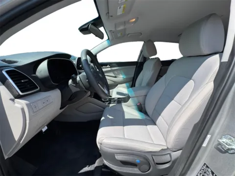 More photos of 2020 Hyundai Tucson SE at Cars 4 U LLC, TN