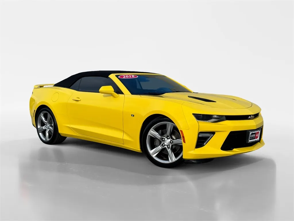 Yellow 2018 Chevrolet Camaro SS for sale in Knoxville, TN