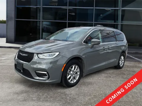 Photos of 2022 Chrysler Pacifica Touring L for sale in Knoxville, TN at Cars 4 U LLC