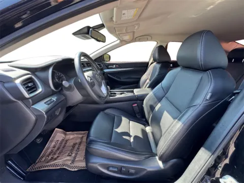 More photos of 2021 Nissan Maxima SV at Cars 4 U LLC, TN