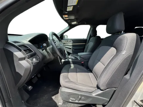 More photos of 2019 Ford Explorer XLT at Cars 4 U LLC, TN