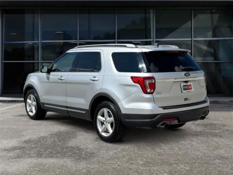 More photos of 2018 Ford Explorer XLT at Cars 4 U LLC, TN