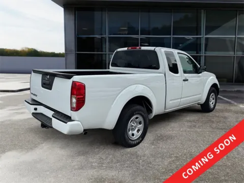 More photos of 2017 Nissan Frontier S at Cars 4 U LLC, TN