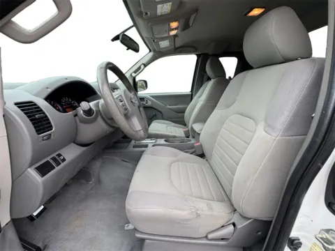 More photos of 2017 Nissan Frontier S at Cars 4 U LLC, TN