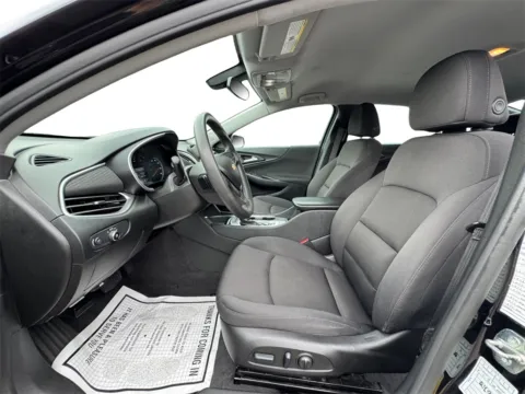 More photos of 2022 Chevrolet Malibu LT at Cars 4 U LLC, TN