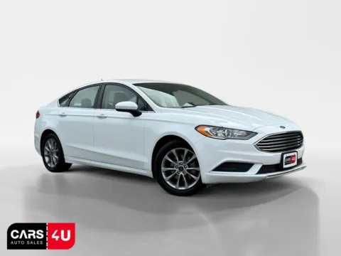 White 2017 Ford Fusion SE for sale in Knoxville, TN