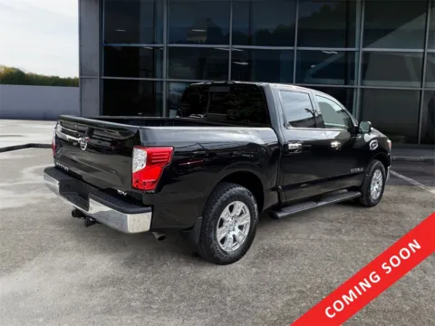 More photos of 2017 Nissan Titan SV at Cars 4 U LLC, TN