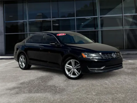 Black 2014 Volkswagen Passat TDI SE for sale in Knoxville, TN