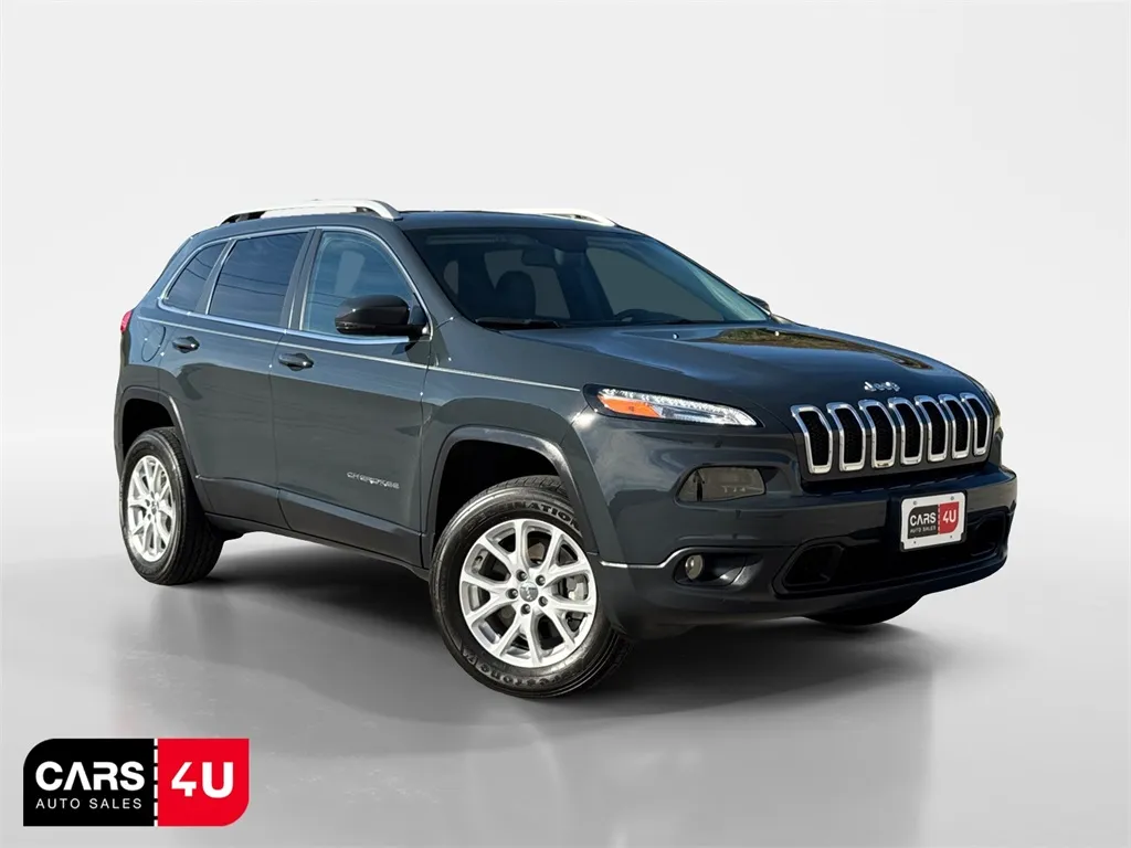 Gray 2018 Jeep Cherokee Latitude Plus for sale in Knoxville, TN
