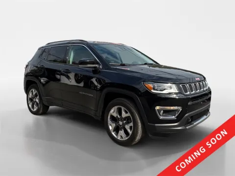 Black 2018 Jeep Compass Limited for sale in Knoxville, TN