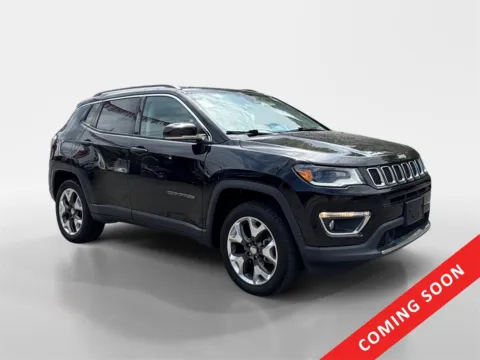 Black 2018 Jeep Compass Limited for sale in Knoxville, TN