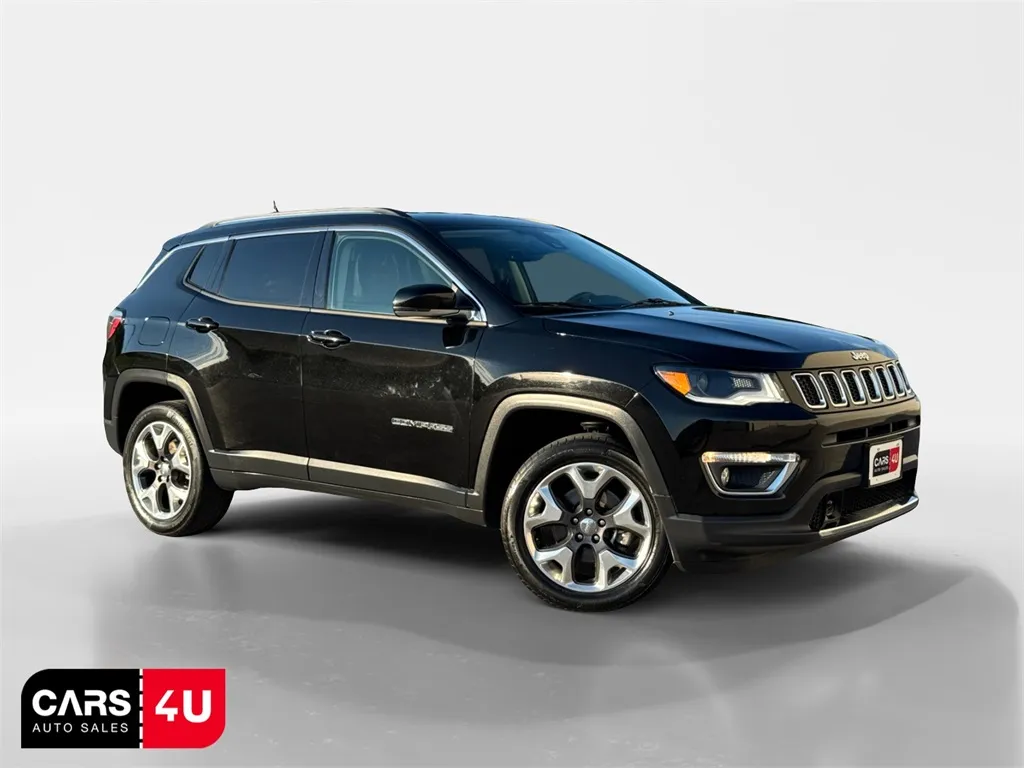 Black 2018 Jeep Compass Limited for sale in Knoxville, TN