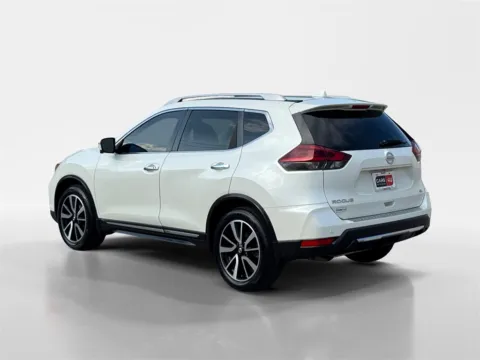 More photos of 2019 Nissan Rogue SL at Cars 4 U LLC, TN