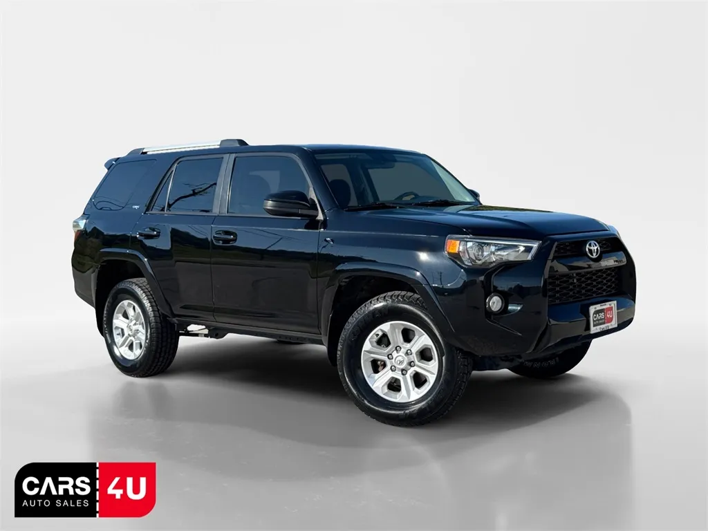 Black 2019 Toyota 4Runner SR5 for sale in Knoxville, TN