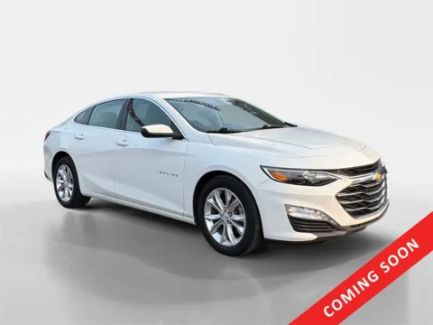 White 2022 Chevrolet Malibu LT for sale in Knoxville, TN