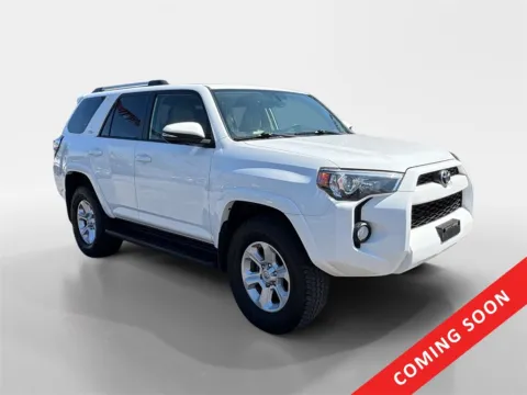 White 2019 Toyota 4Runner SR5 Premium for sale in Knoxville, TN