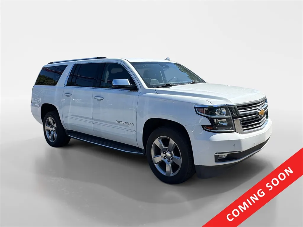White 2018 Chevrolet Suburban Premier for sale in Knoxville, TN