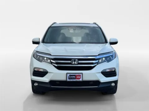 Photos of 2018 Honda Pilot Touring for sale in Knoxville, TN at Cars 4 U LLC