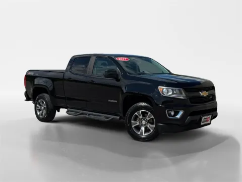Black 2017 Chevrolet Colorado Z71 for sale in Knoxville, TN
